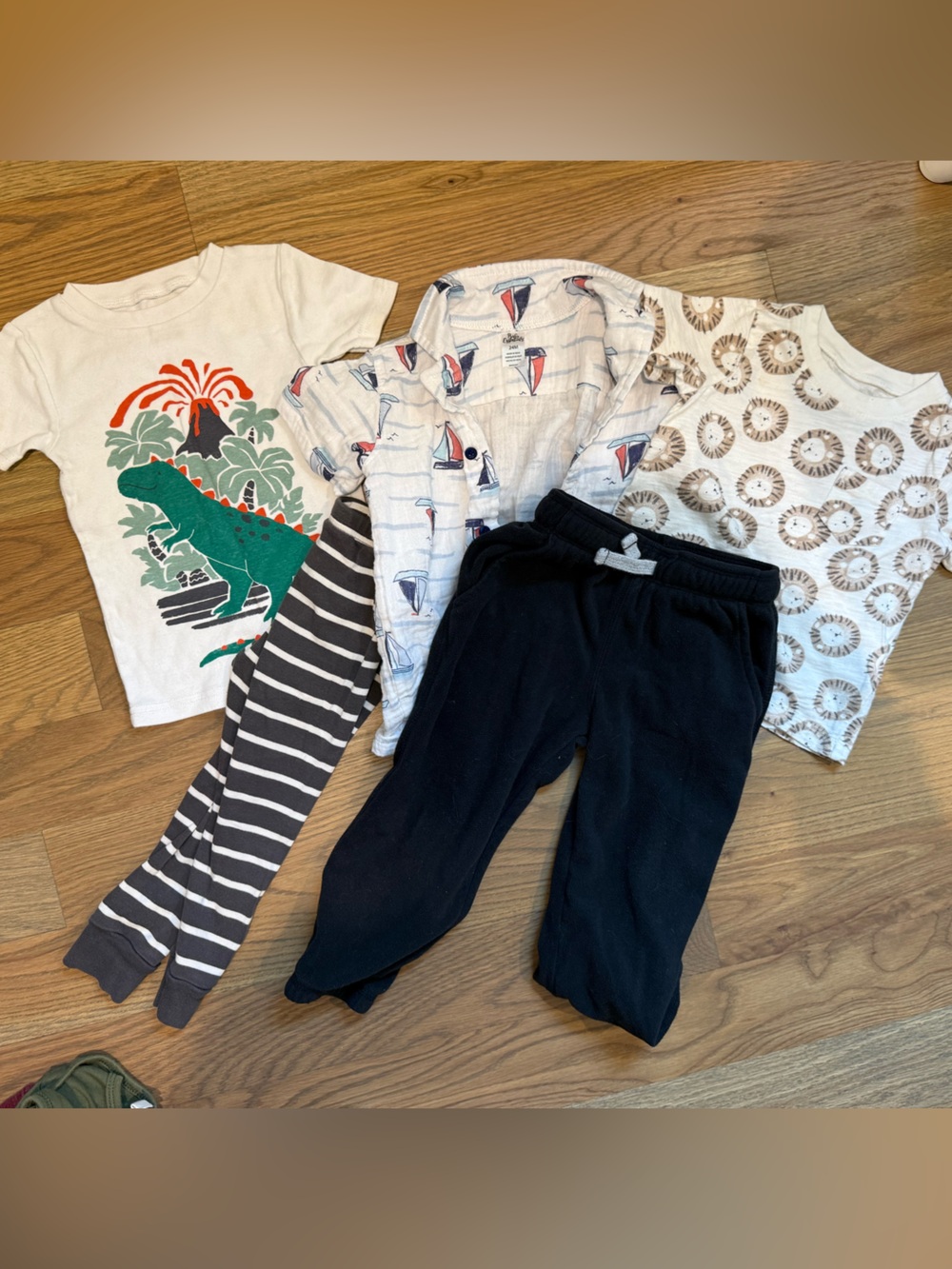 Lot of 24m/2T clothes